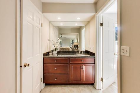 363 Anjou Drive Northbrook IL 60062