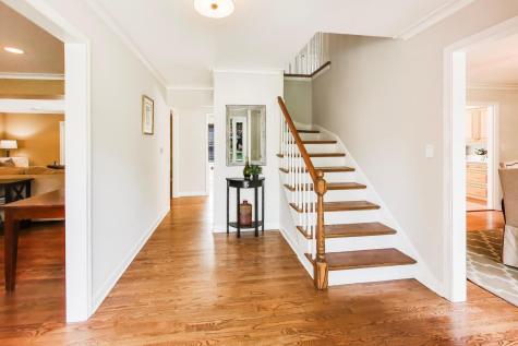 363 Anjou Drive Northbrook IL 60062