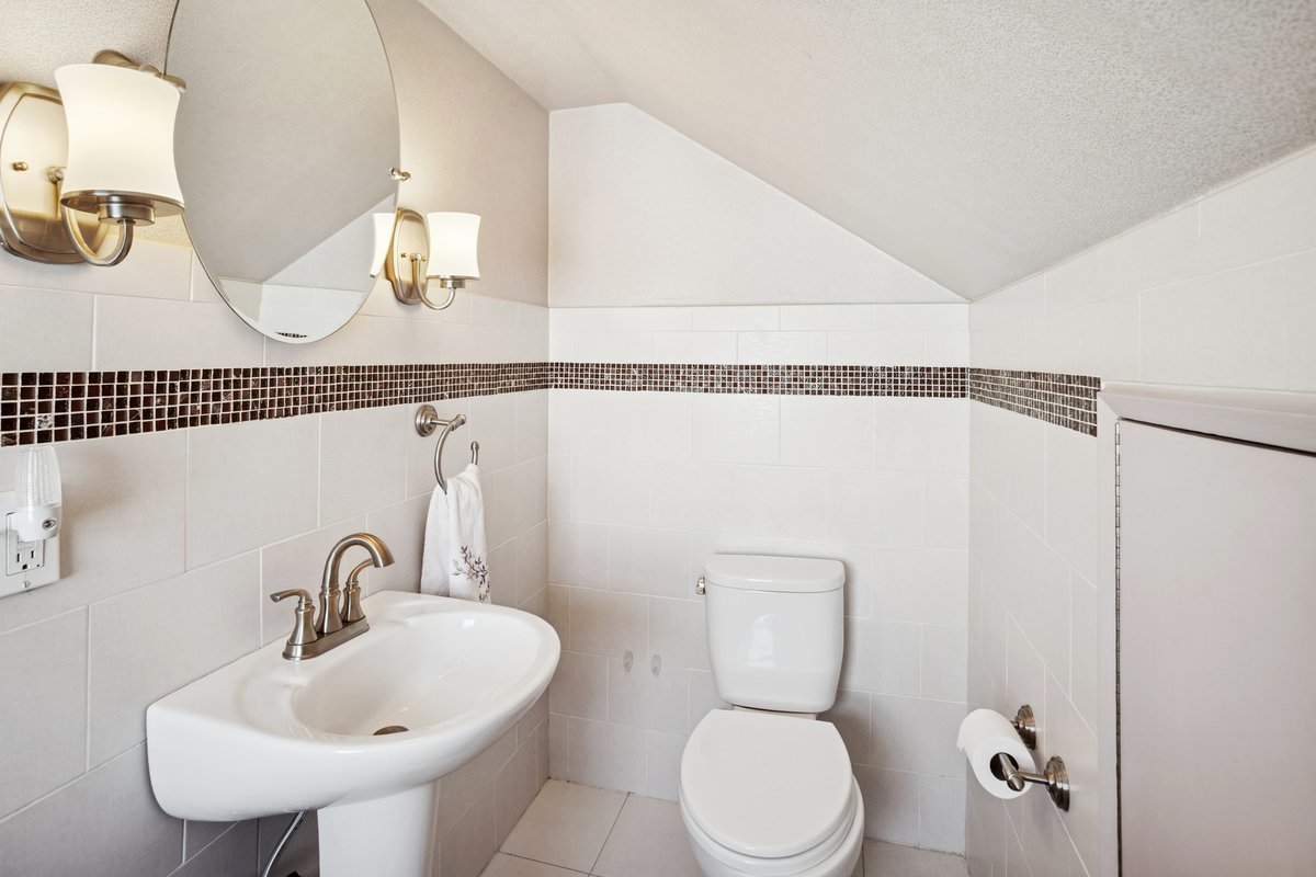 520 South Cornell Avenue Villa Park IL 60181