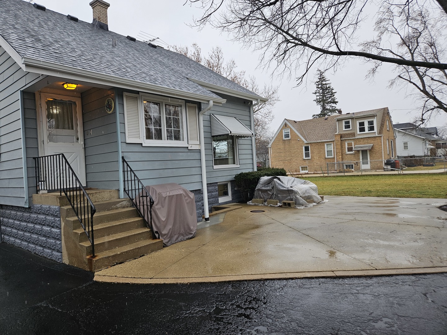 520 South Cornell Avenue Villa Park IL 60181
