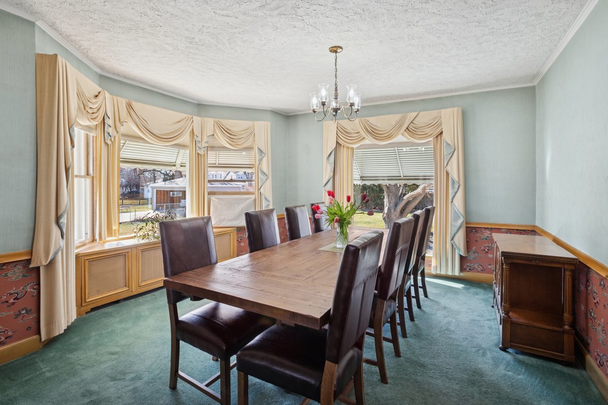 520 South Cornell Avenue Villa Park IL 60181
