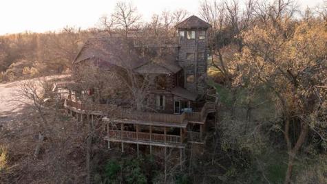 2003 West Hanover Road Hanover IL 61041