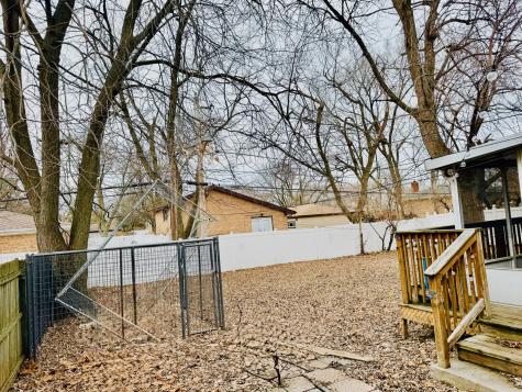 16062 Woodlawn East Avenue South Holland IL 60473