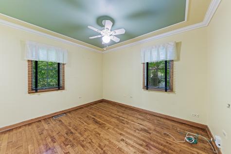 11923 South Laurie Avenue Palos Park IL 60464