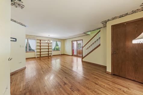 11923 South Laurie Avenue Palos Park IL 60464