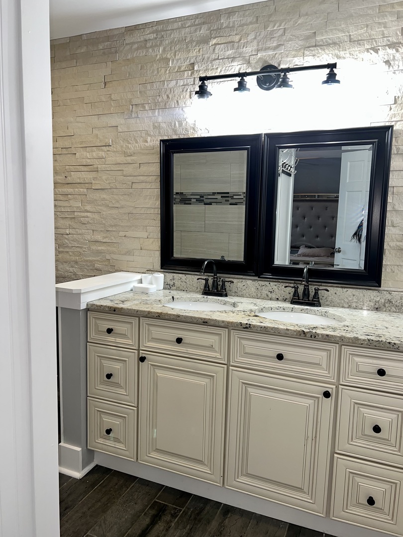 2472 Worthington Drive Aurora IL 60506