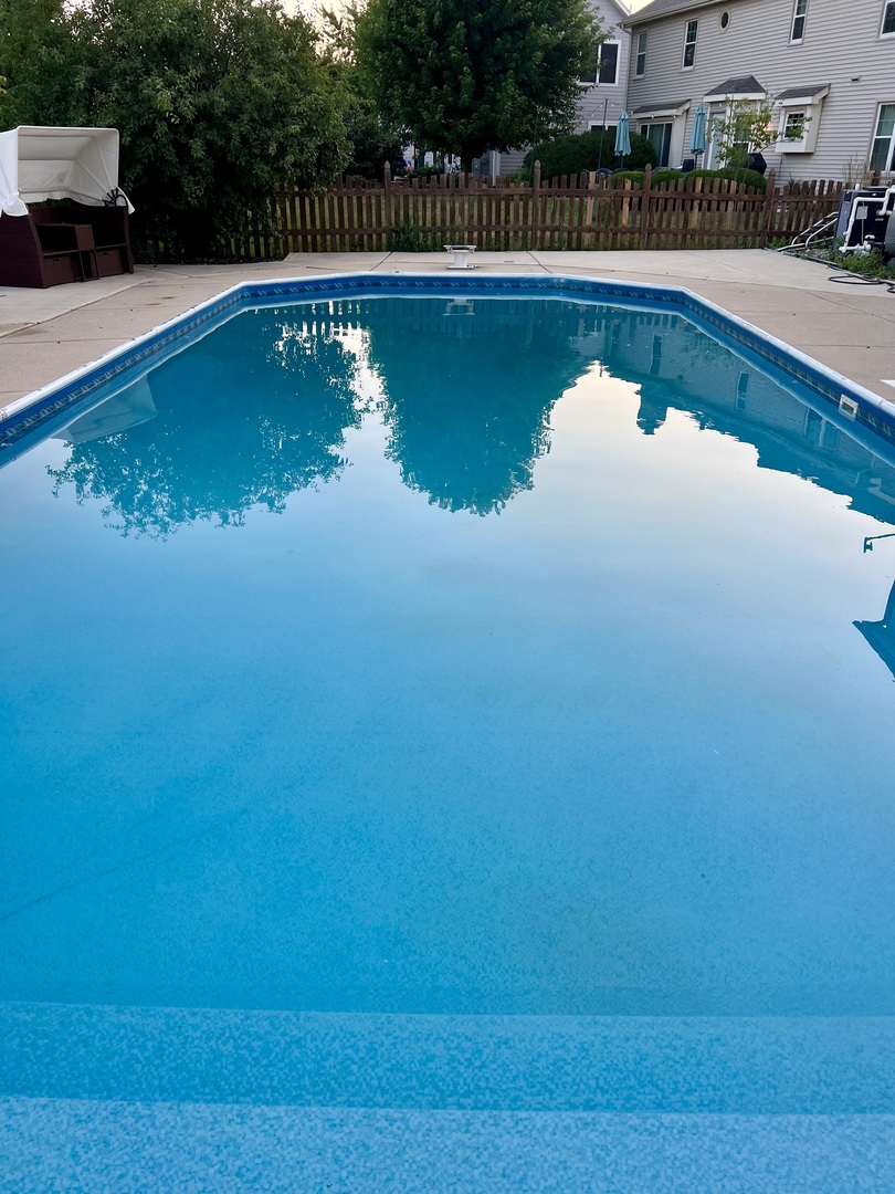 2472 Worthington Drive Aurora IL 60506