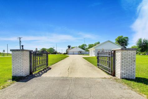 20 N Carbon Hill Road Coal City IL 60416
