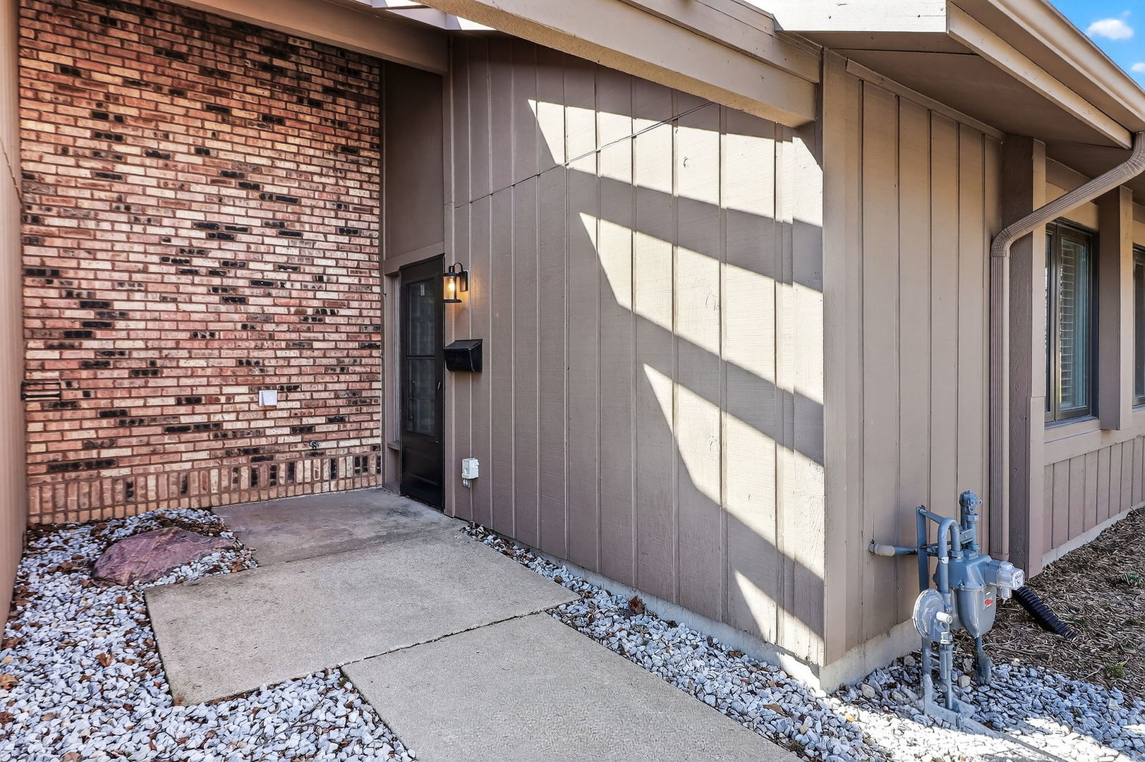 1724 Boulder Drive Darien IL 60561