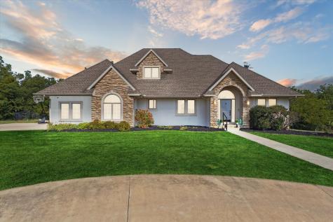 638 West Cedarville Road Freeport IL 61032
