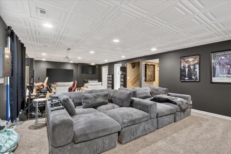 638 West Cedarville Road Freeport IL 61032