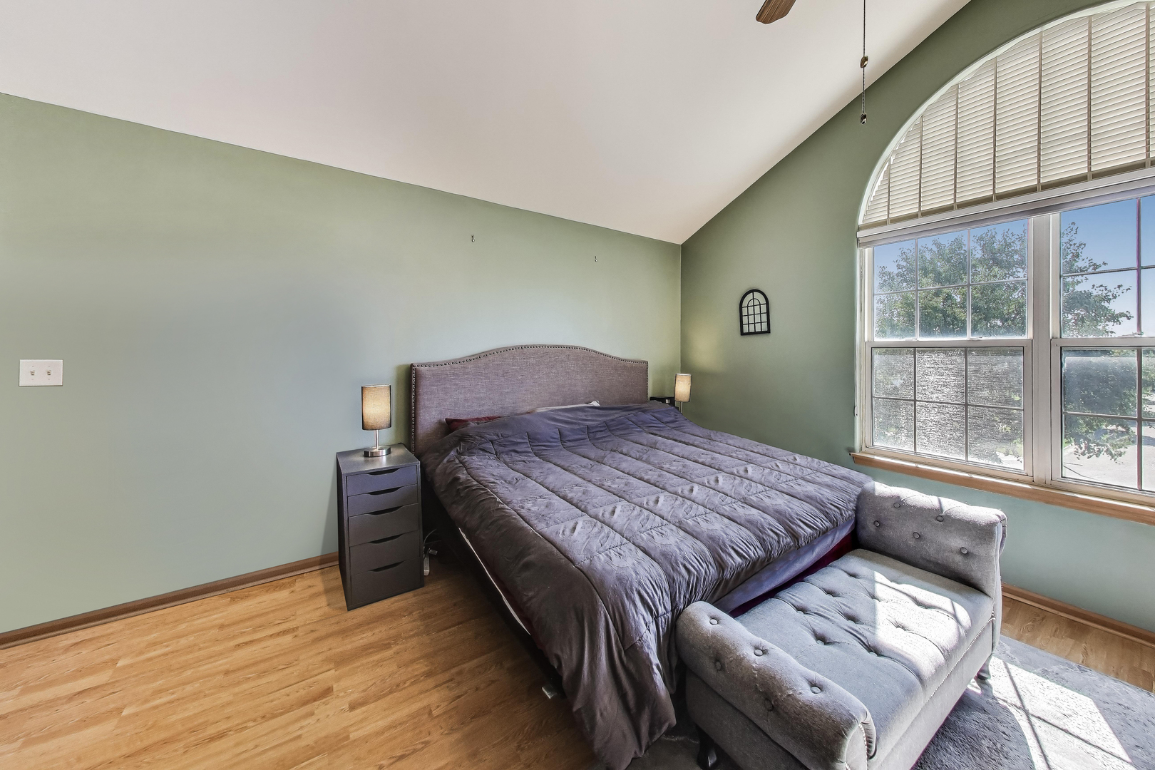 1086 Lily Field Lane Bolingbrook IL 60440