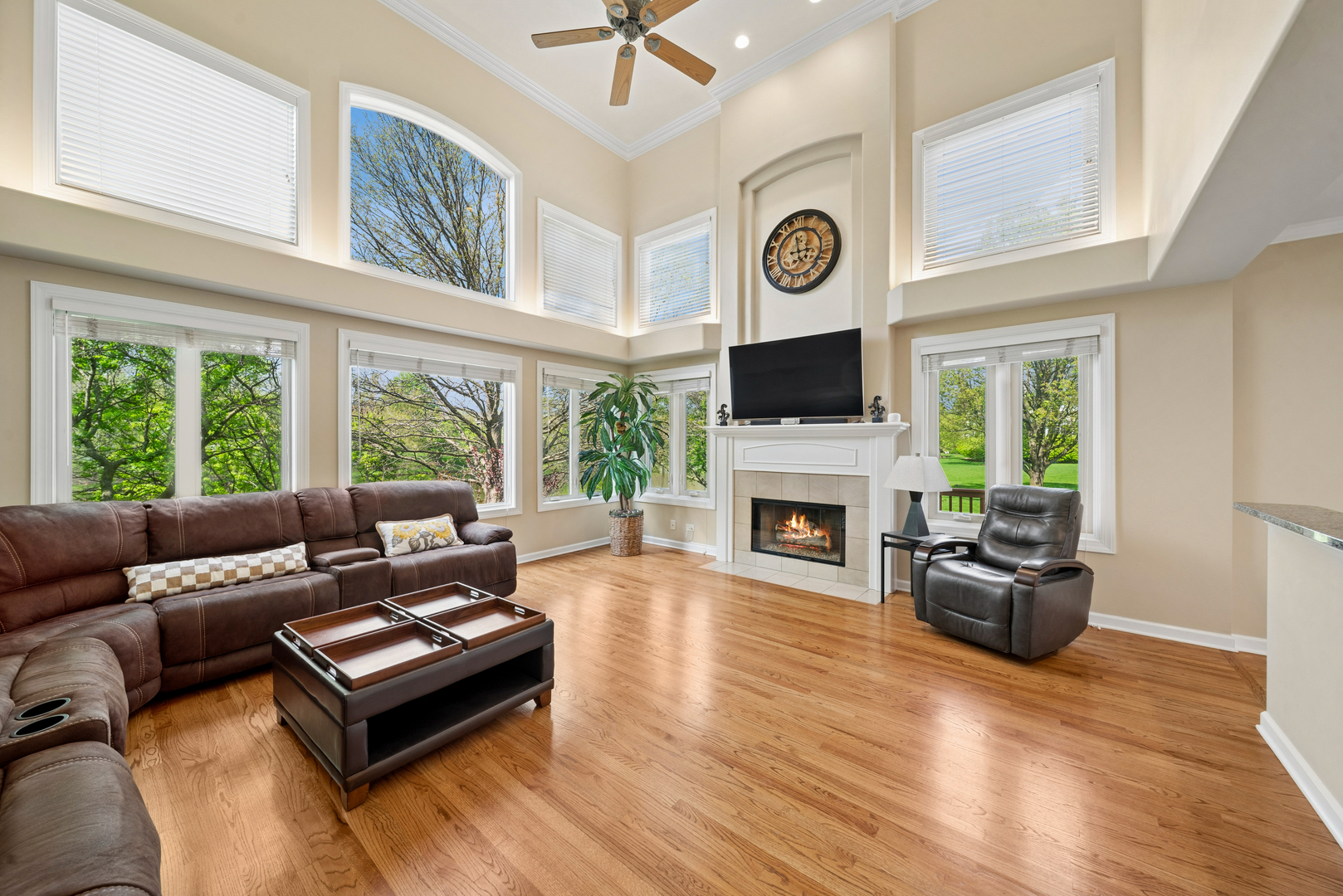 2360 Sutton Lane Aurora IL 60502