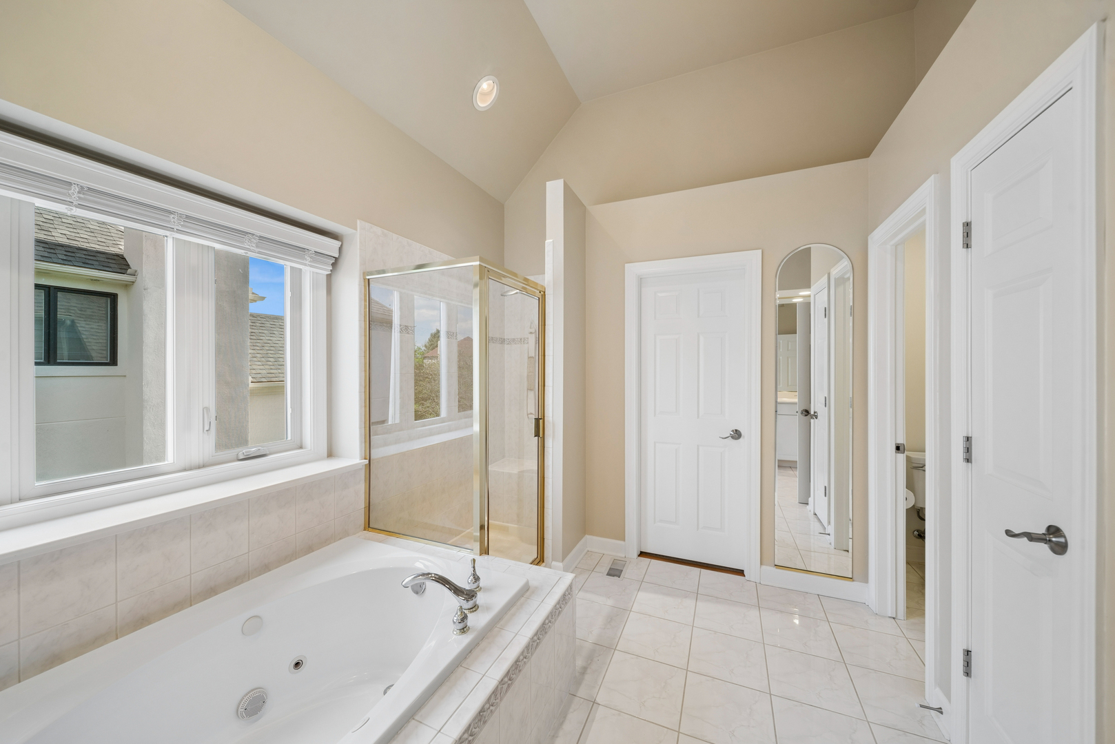 2360 Sutton Lane Aurora IL 60502