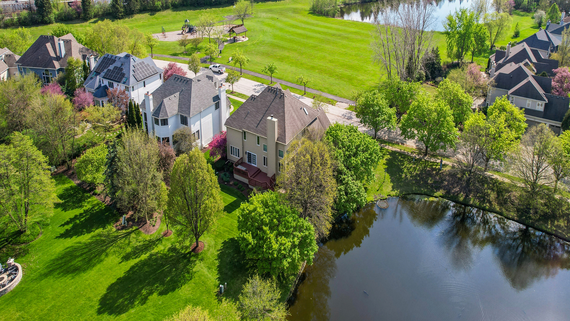 2360 Sutton Lane Aurora IL 60502