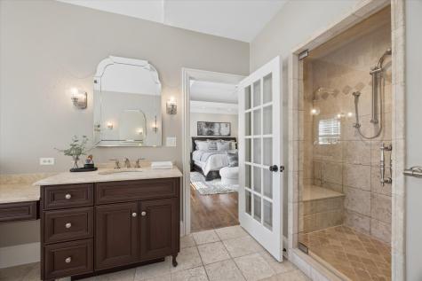 7 South Quincy Street Hinsdale IL 60521