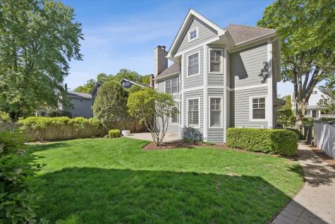 7 South Quincy Street Hinsdale IL 60521