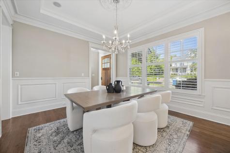 7 South Quincy Street Hinsdale IL 60521