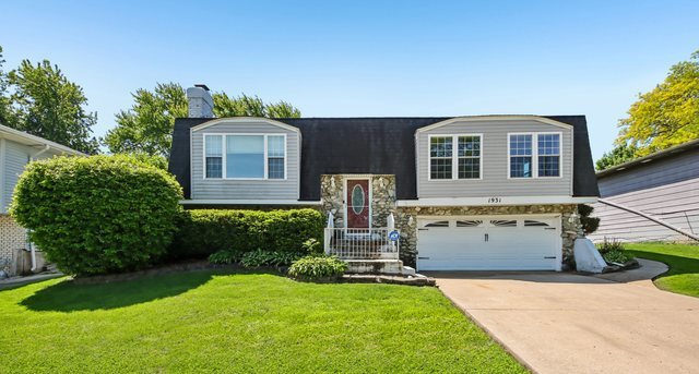 1931 Hollywood Avenue Hanover Park IL 60133