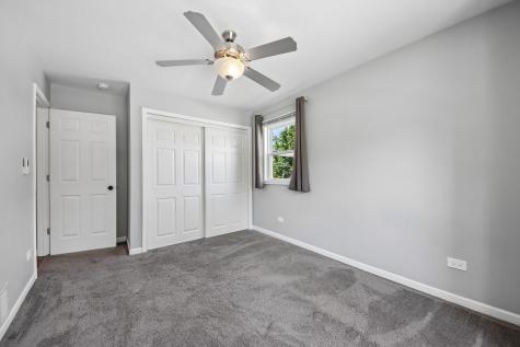 1931 Hollywood Avenue Hanover Park IL 60133
