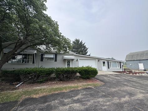 12454 Cracker Road Farmer City IL 61842