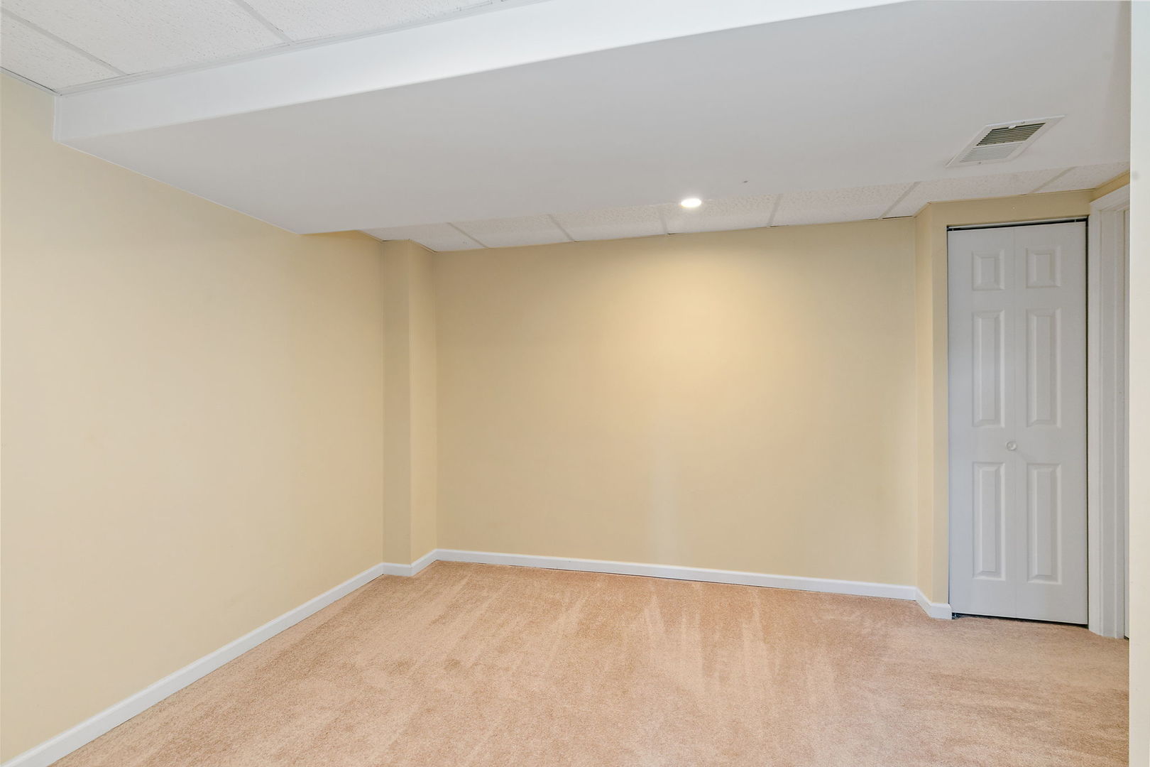 10665 Painted Desert Court Huntley IL 60142