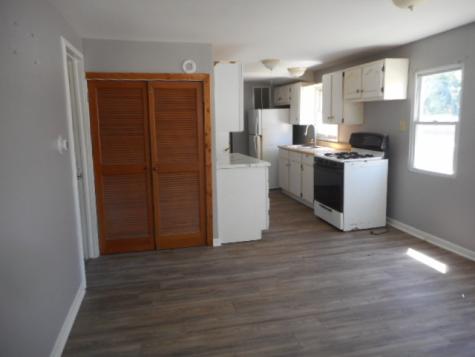 121 Lakewood Avenue Crystal Lake IL 60014