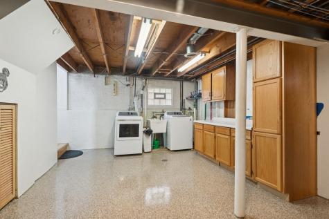 3227 North Pioneer Avenue Chicago IL 60634