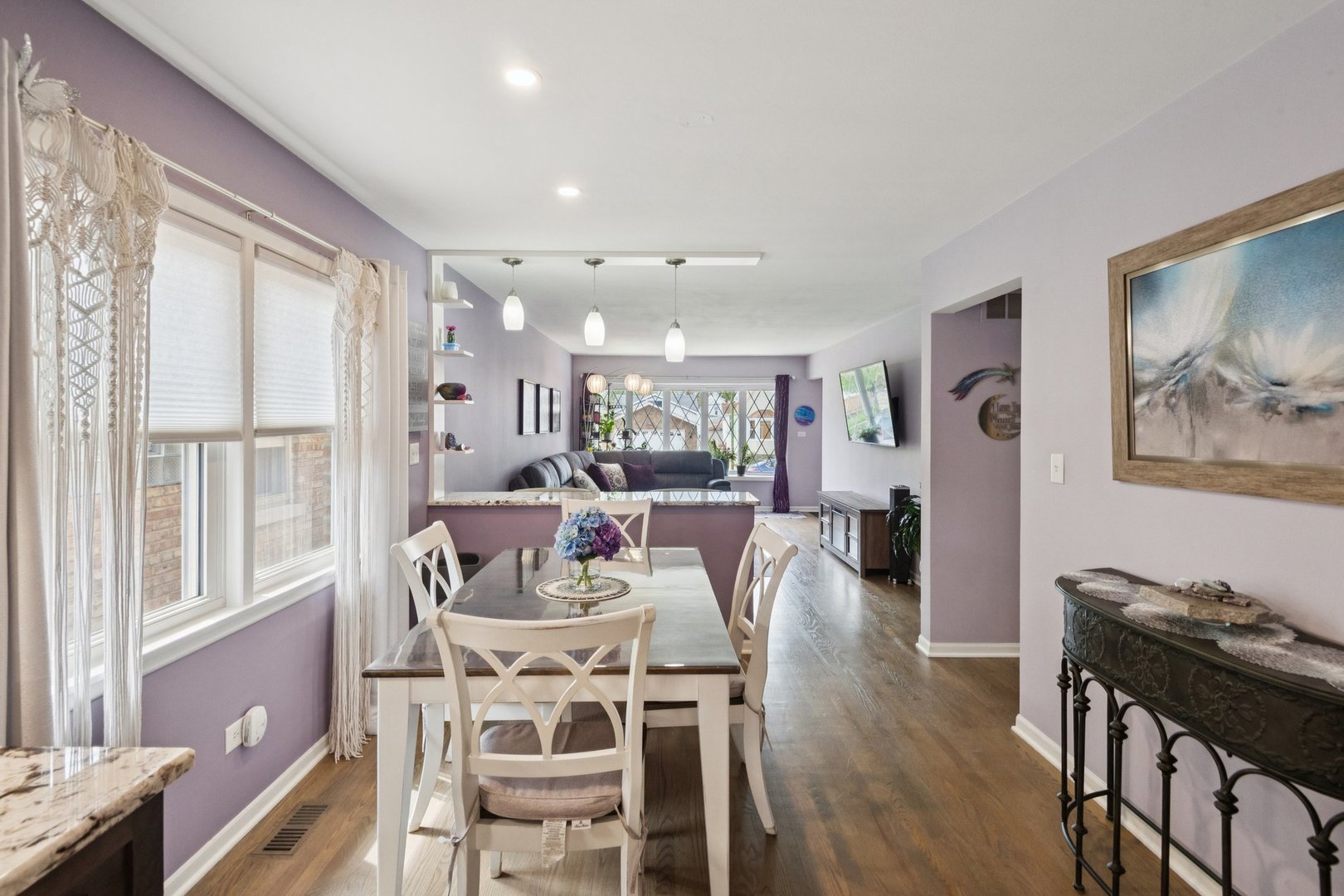 3227 North Pioneer Avenue Chicago IL 60634