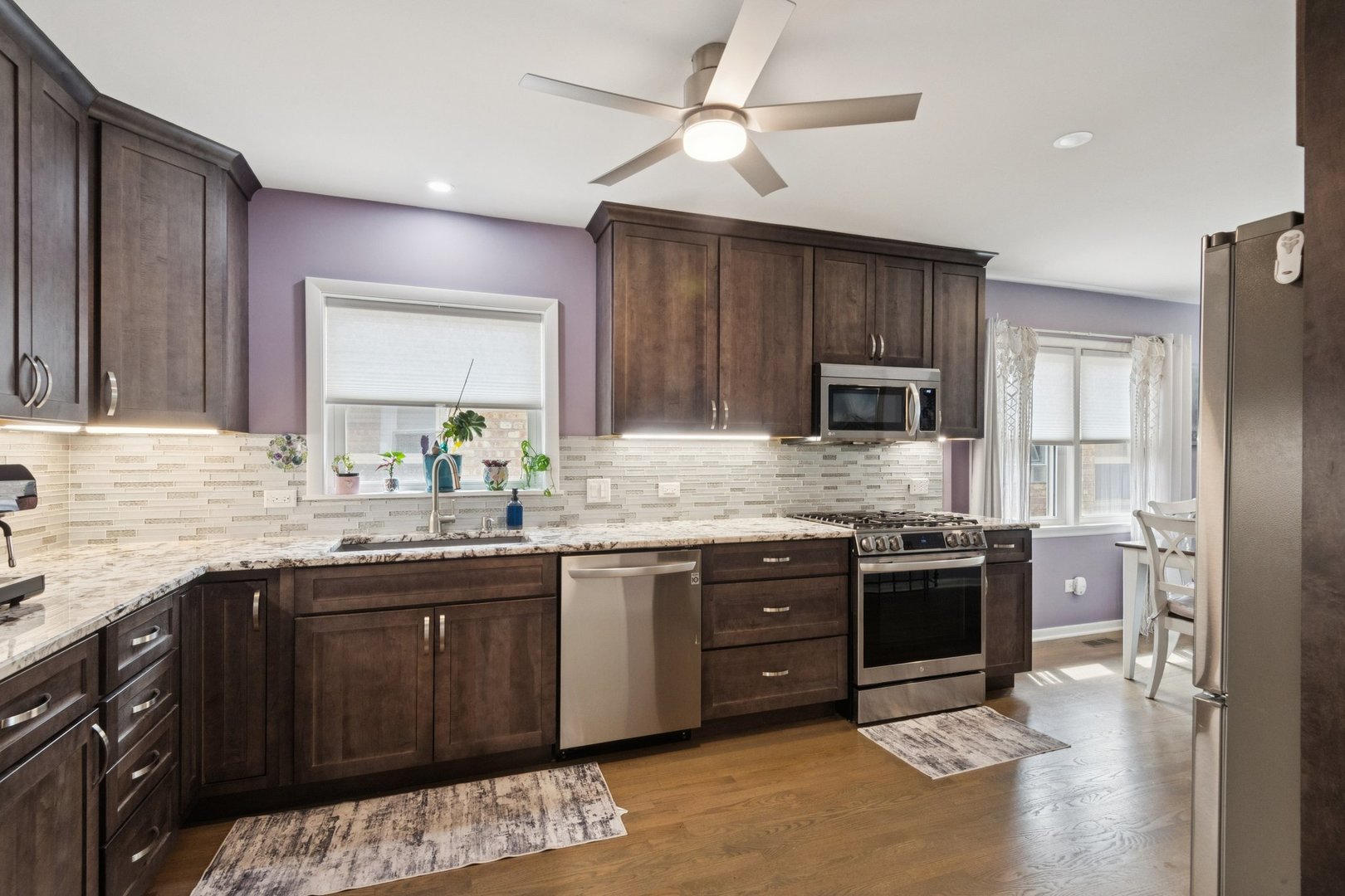 3227 North Pioneer Avenue Chicago IL 60634