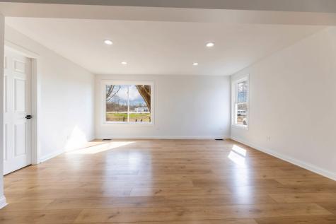 21835 1/2 Richton Road Matteson IL 60443
