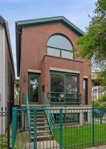 1757 West Newport Avenue Chicago IL 60657