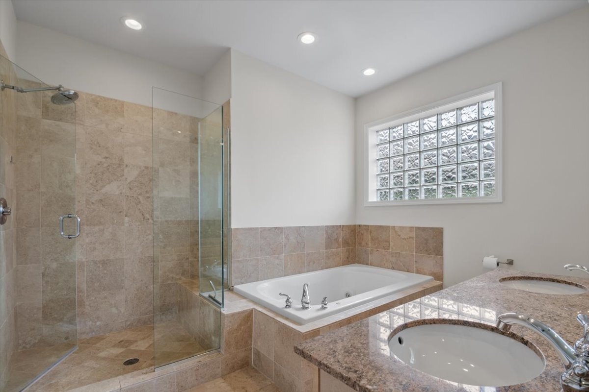 1757 West Newport Avenue Chicago IL 60657