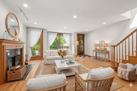 1757 West Newport Avenue Chicago IL 60657