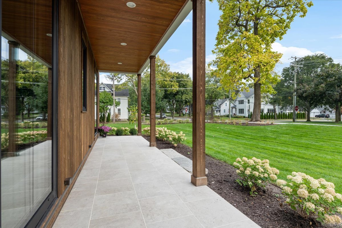 104 South Monroe Street Hinsdale IL 60521