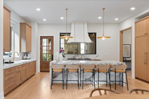 104 South Monroe Street Hinsdale IL 60521