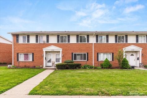 1340 Monomoy Street Aurora IL 60506