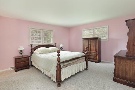 1504 Sequoia Trail Glenview IL 60025