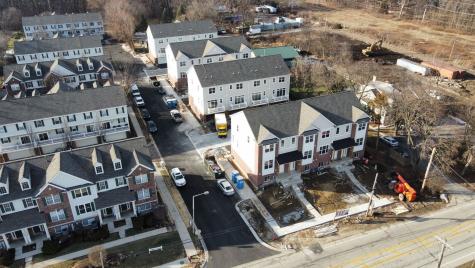 183 Eli Court Des Plaines IL 60016