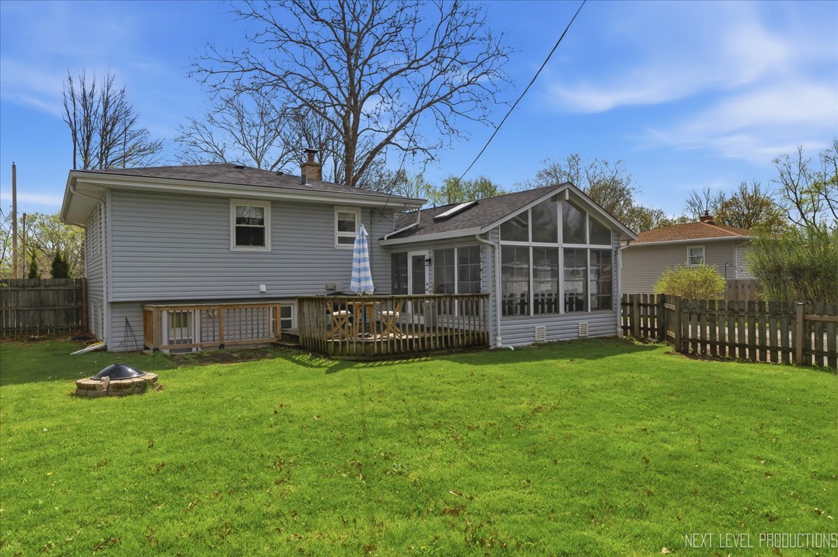1209 Laurel Lane Naperville IL 60540