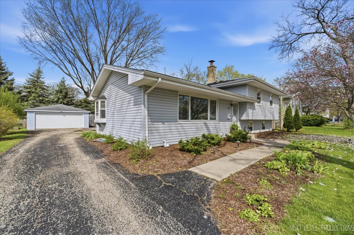 1209 Laurel Lane Naperville IL 60540