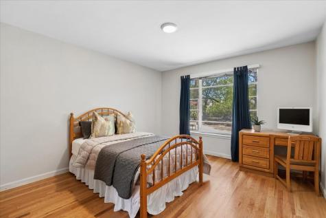 667 North Lake Street Grayslake IL 60030
