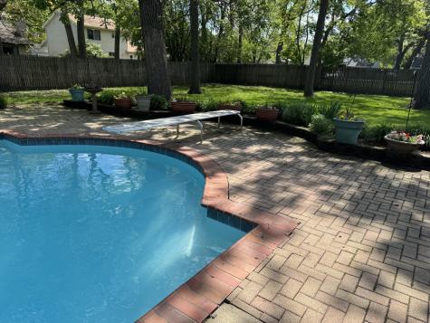 667 North Lake Street Grayslake IL 60030