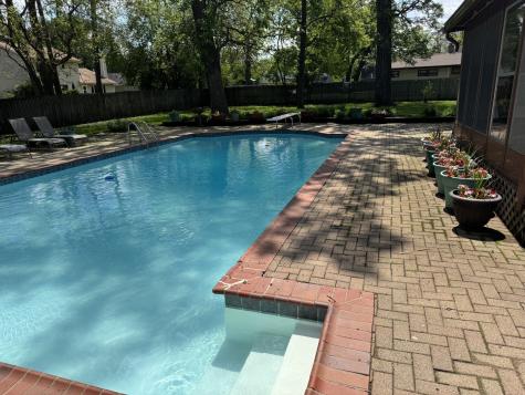 667 North Lake Street Grayslake IL 60030