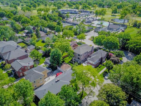 600 South Stone Avenue La Grange IL 60525