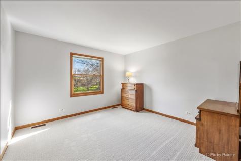 1405 Elk Trail Cary IL 60013