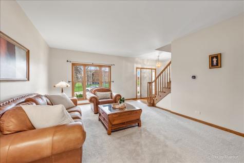 1405 Elk Trail Cary IL 60013