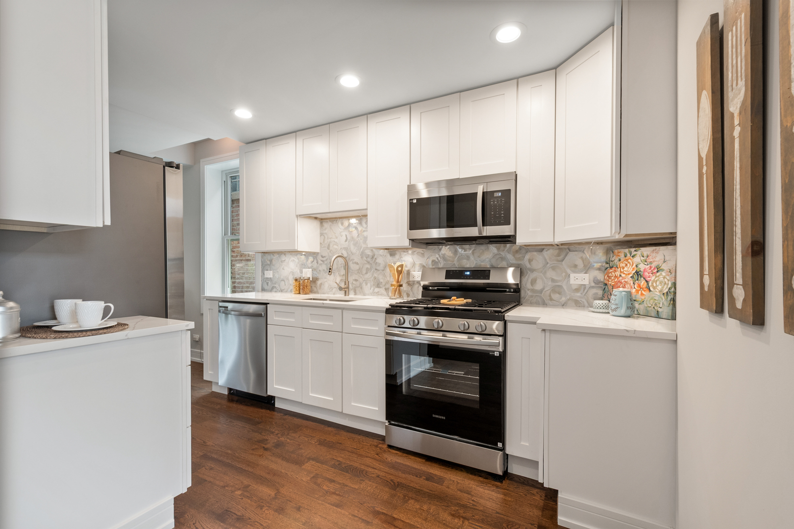 3540 West Evergreen Avenue Chicago IL 60651