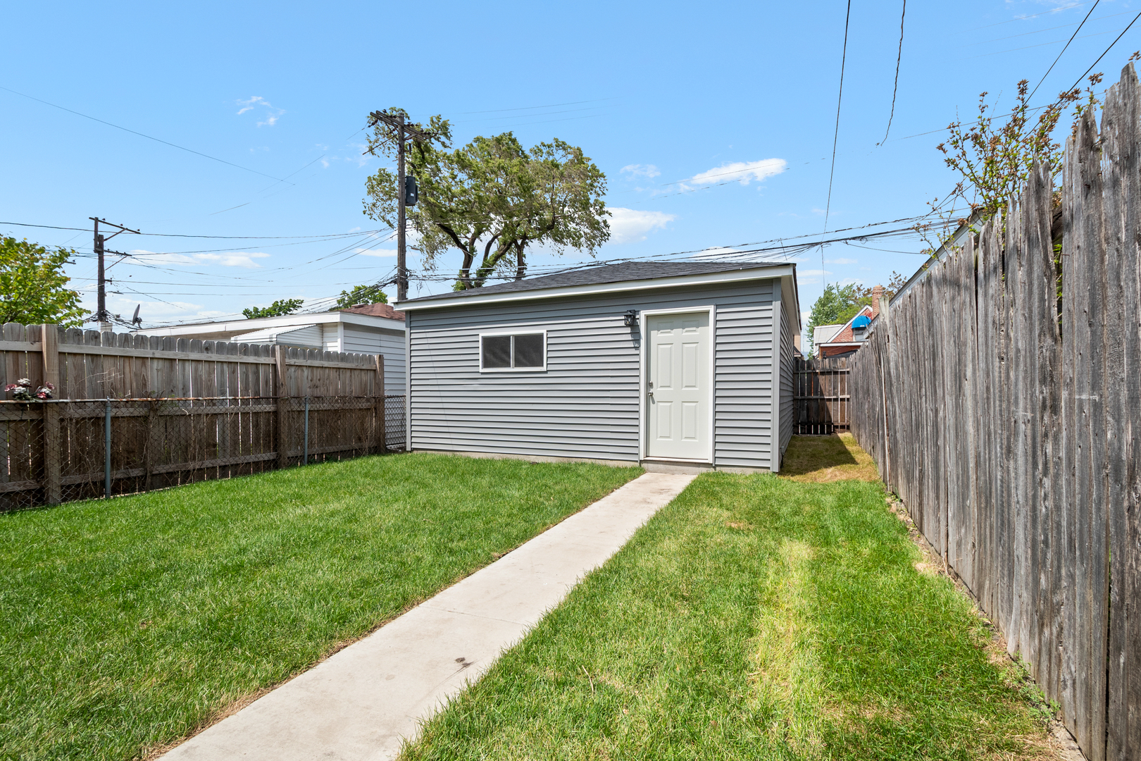 3540 West Evergreen Avenue Chicago IL 60651