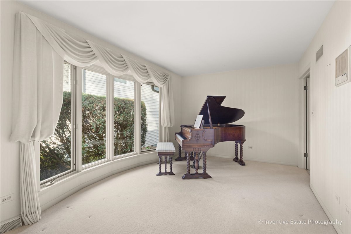 814 South Saylor Avenue Elmhurst IL 60126